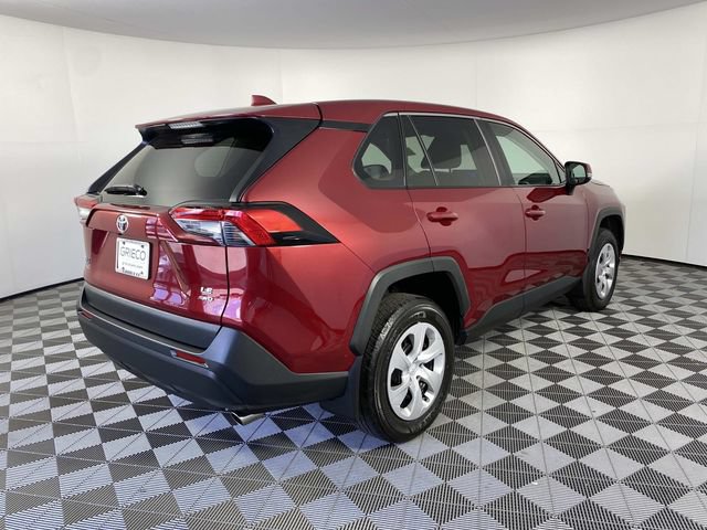 Used 2025 Toyota RAV4 LE AWD/4WD image 11