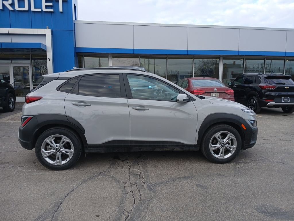 Used 2023 Hyundai Kona SEL w/ Convenience Package image 9