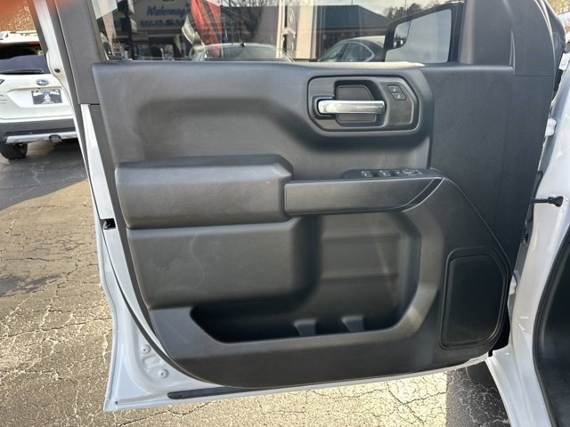 Certified 2023 Chevrolet Silverado 1500 Custom image 11