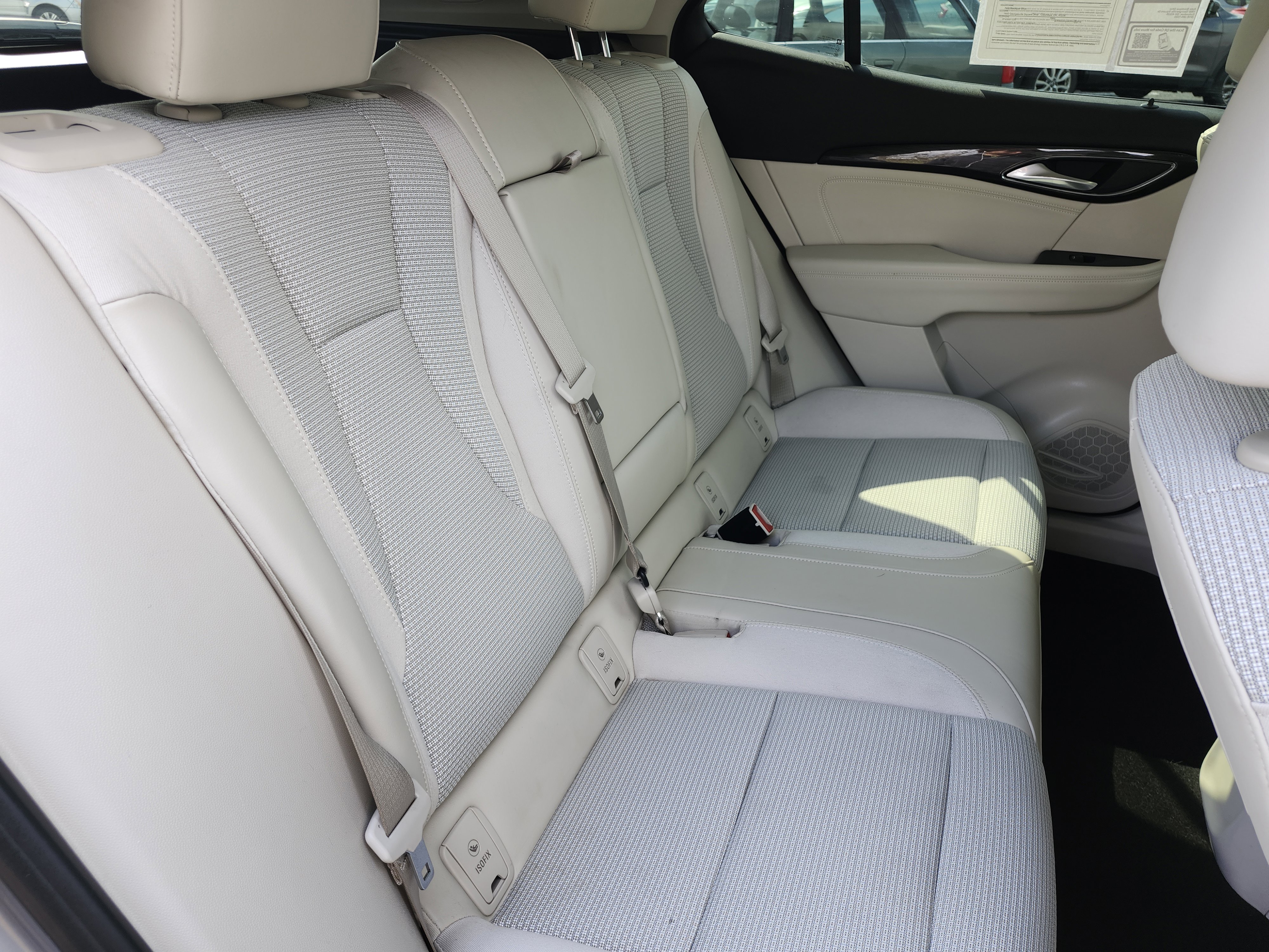 Used 2023 Buick Envision Preferred image 21