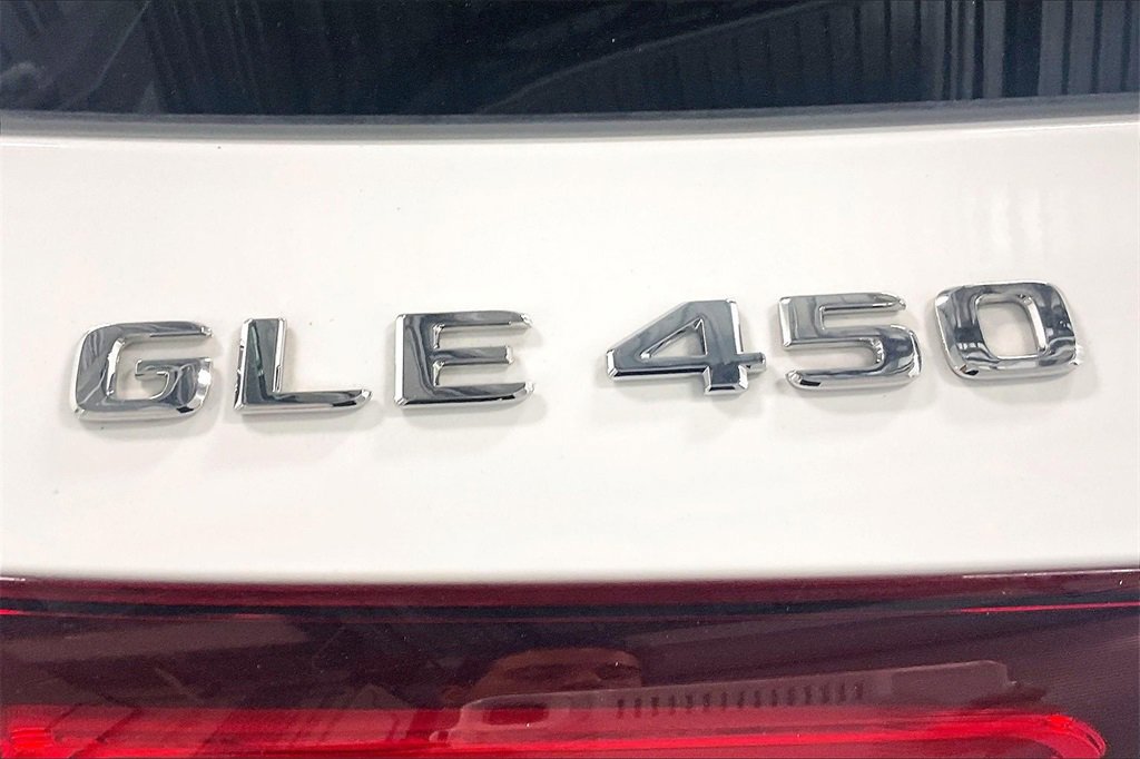 Used 2024 Mercedes-Benz GLE 450 4MATIC image 9