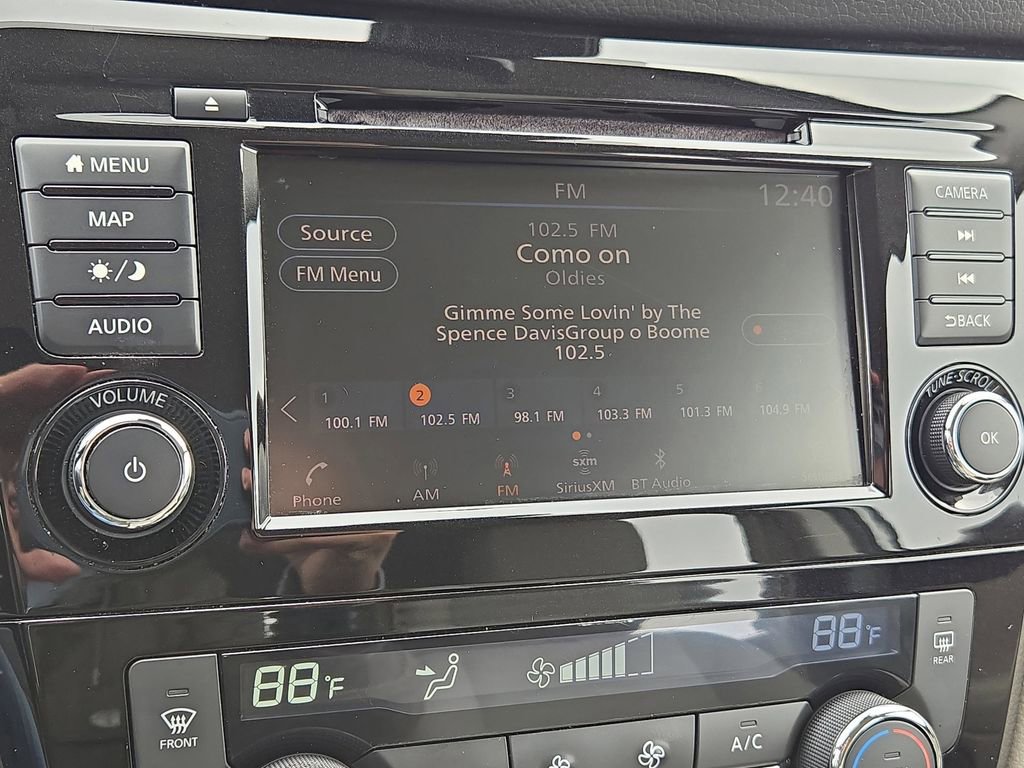 Used 2019 Nissan Rogue Sport SV w/ Technology Package image 26