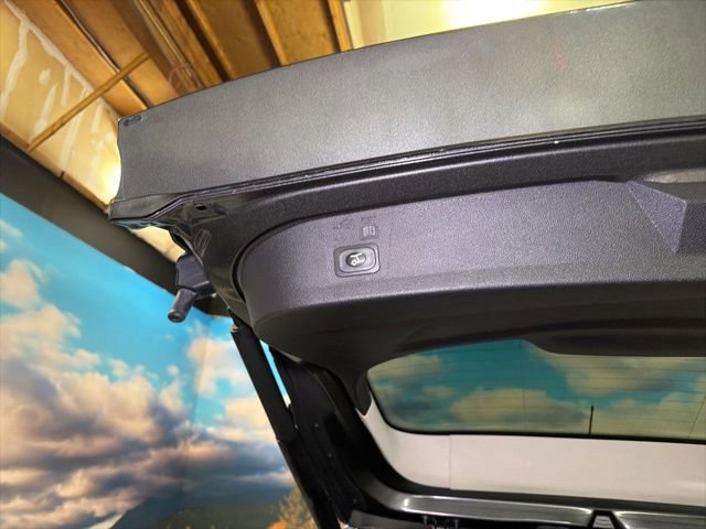 Used 2018 Ford Escape Titanium AWD/4WD image 40
