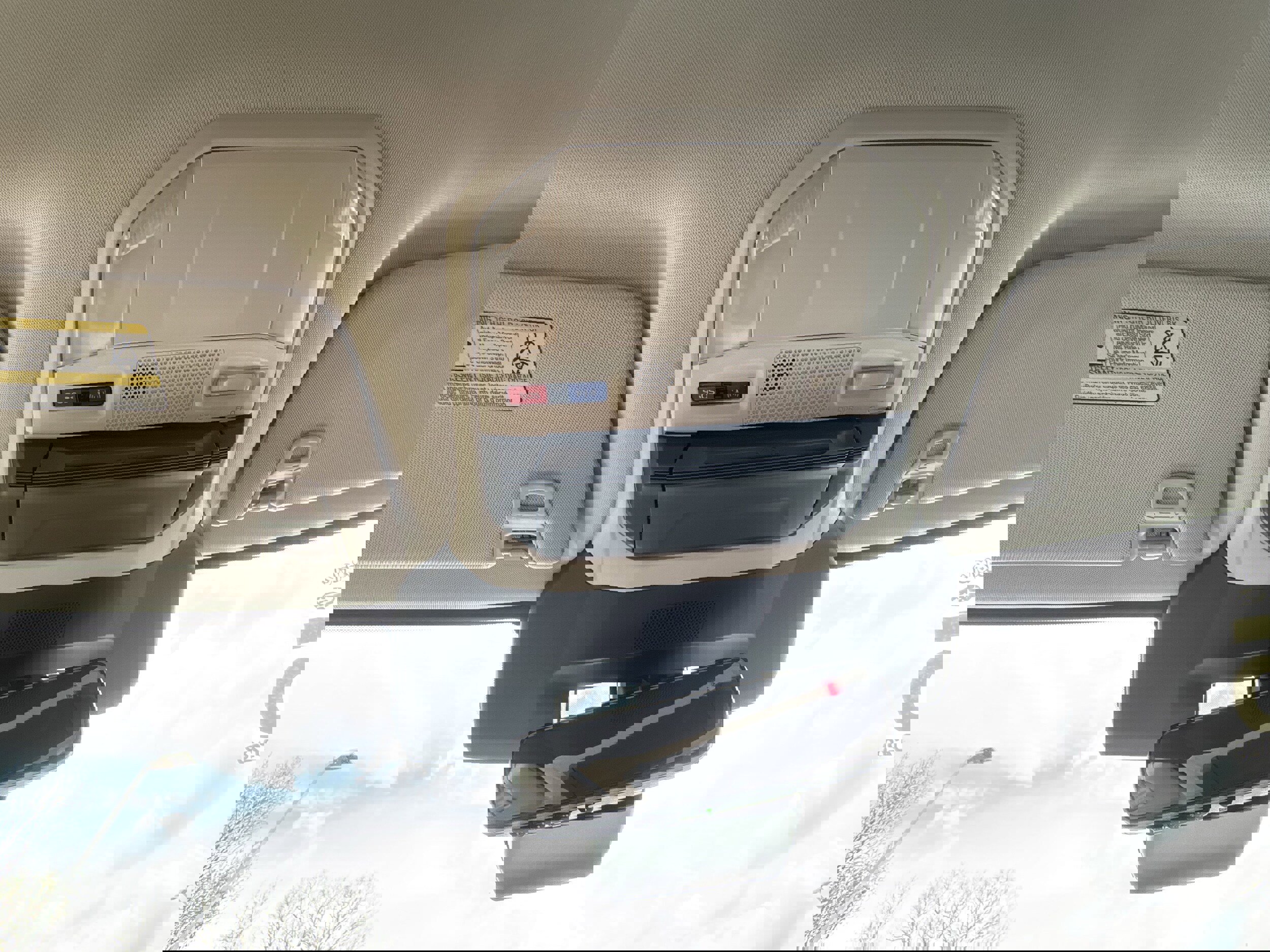 Used 2025 Subaru Ascent Premium image 24