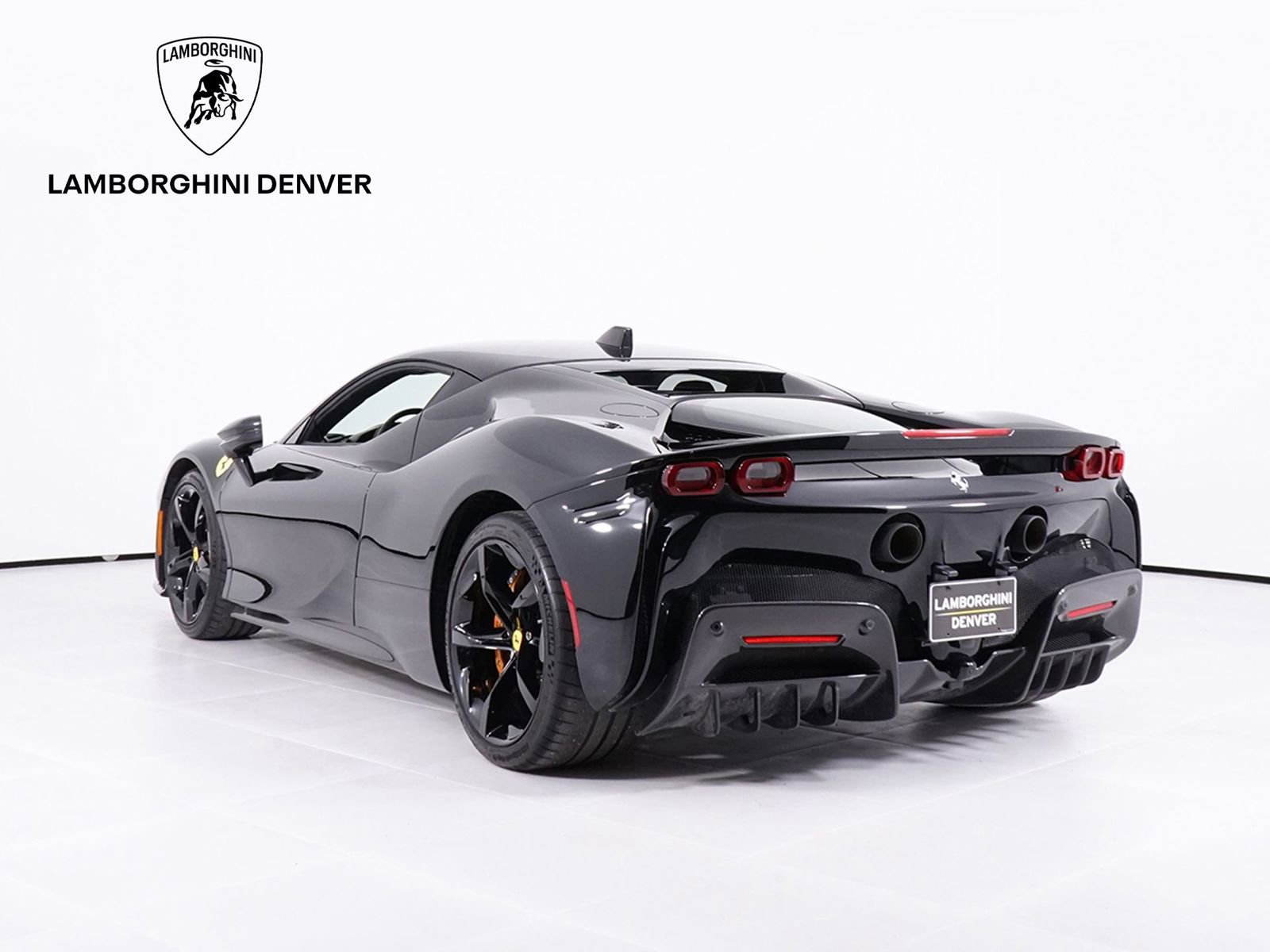 Used 2023 Ferrari SF90 Stradale image 3