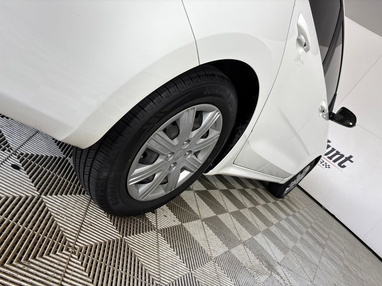Used 2023 Kia Rio S FWD image 31