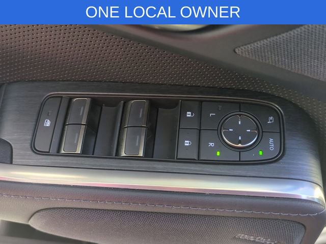 Used 2024 Lexus GX 550 image 25