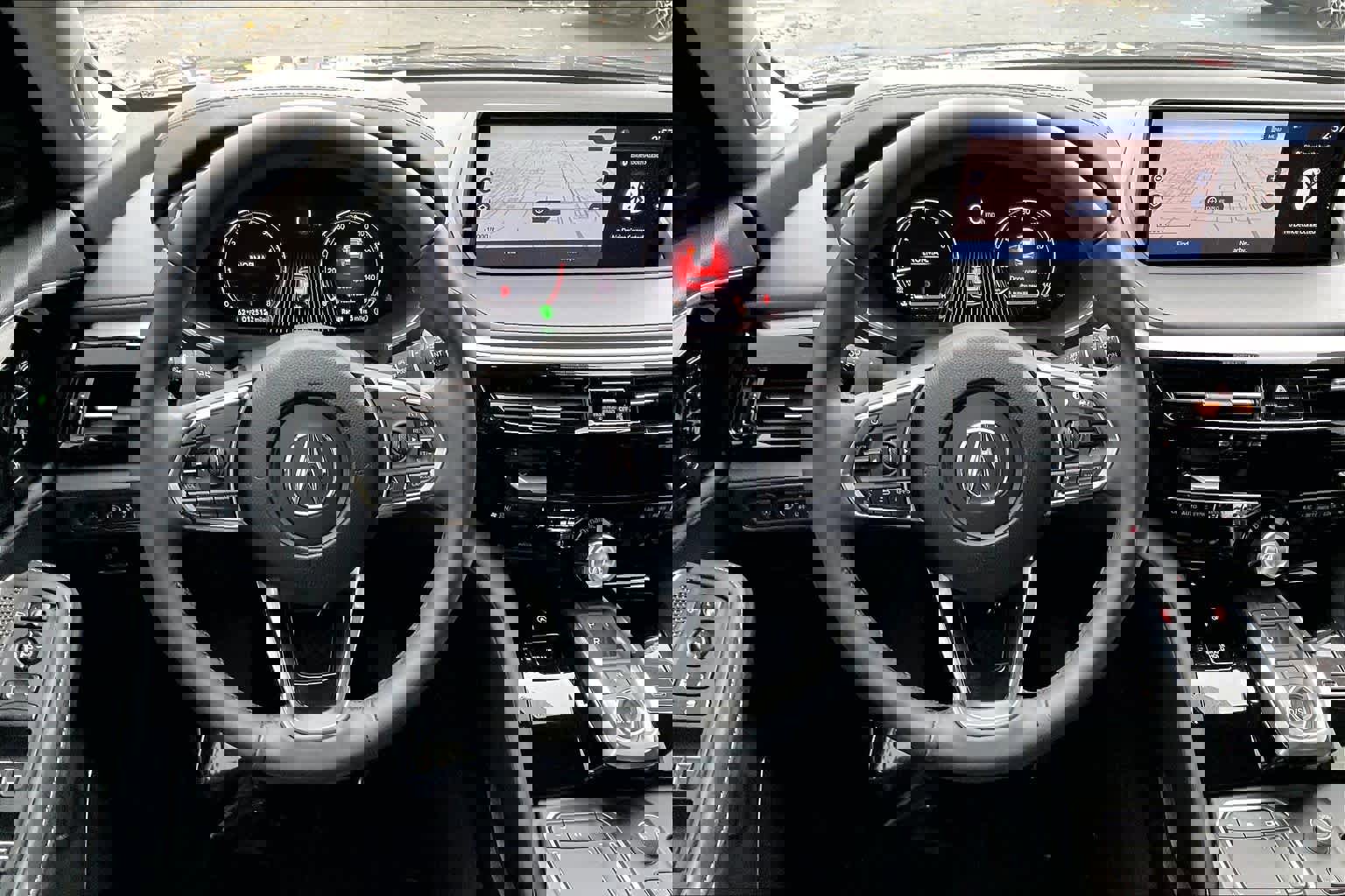 Used 2024 Acura MDX SH-AWD w/ Technology Package image 8