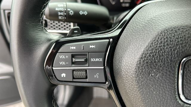 Used 2023 Honda Civic Sport image 11