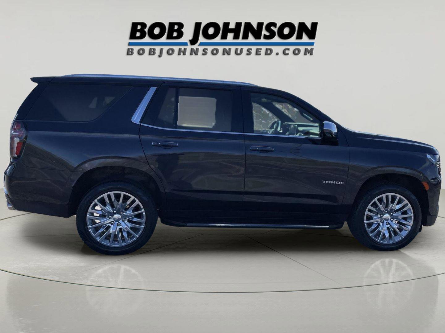 Used 2023 Chevrolet Tahoe Premier AWD/4WD image 2
