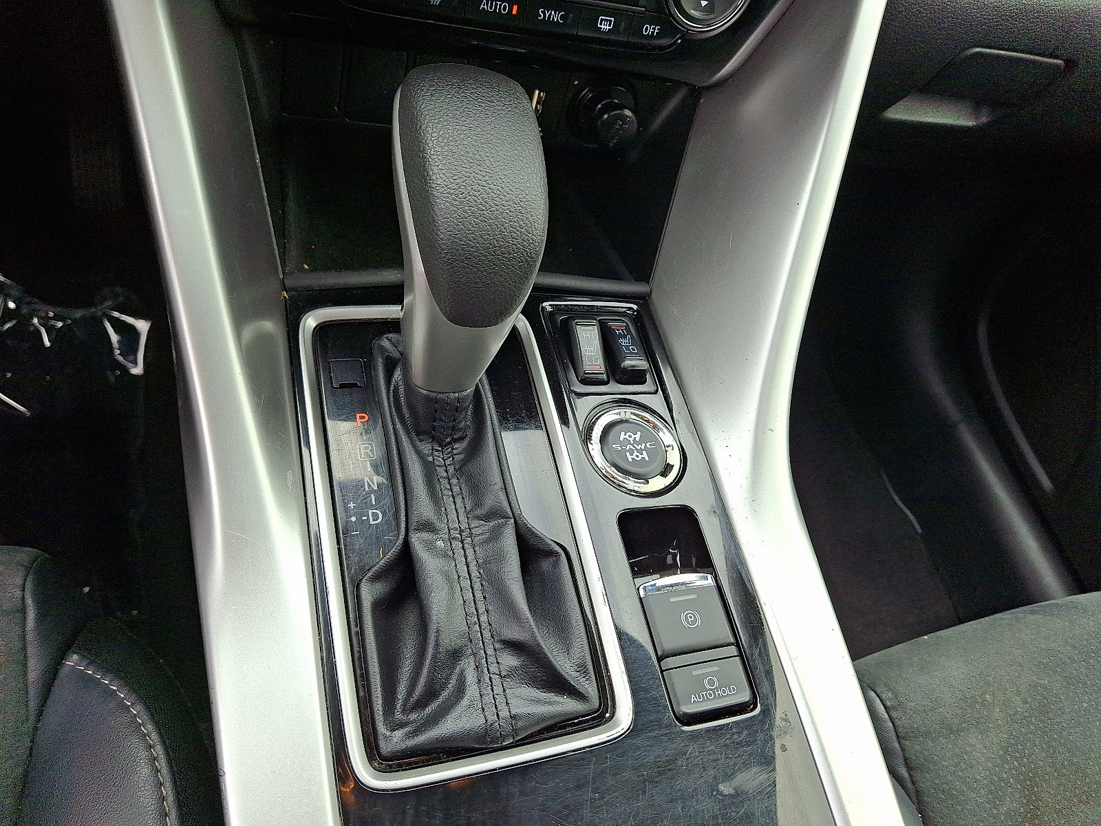 Used 2024 Mitsubishi Eclipse Cross SE image 16