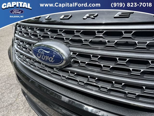 Certified 2023 Ford Explorer XLT w/ Equipment Group 202A image 10