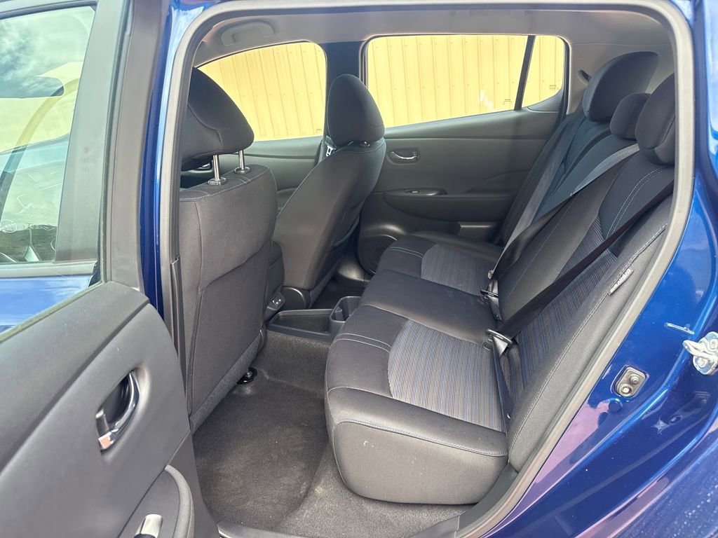 Used 2023 Nissan Leaf S w/ Protection Package image 19