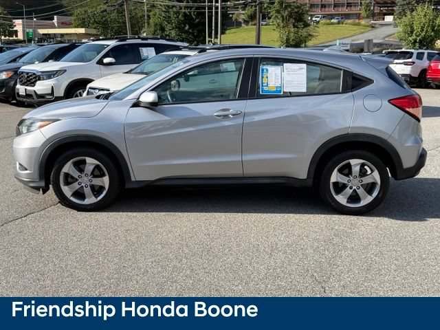 Used 2017 Honda HR-V LX image 8