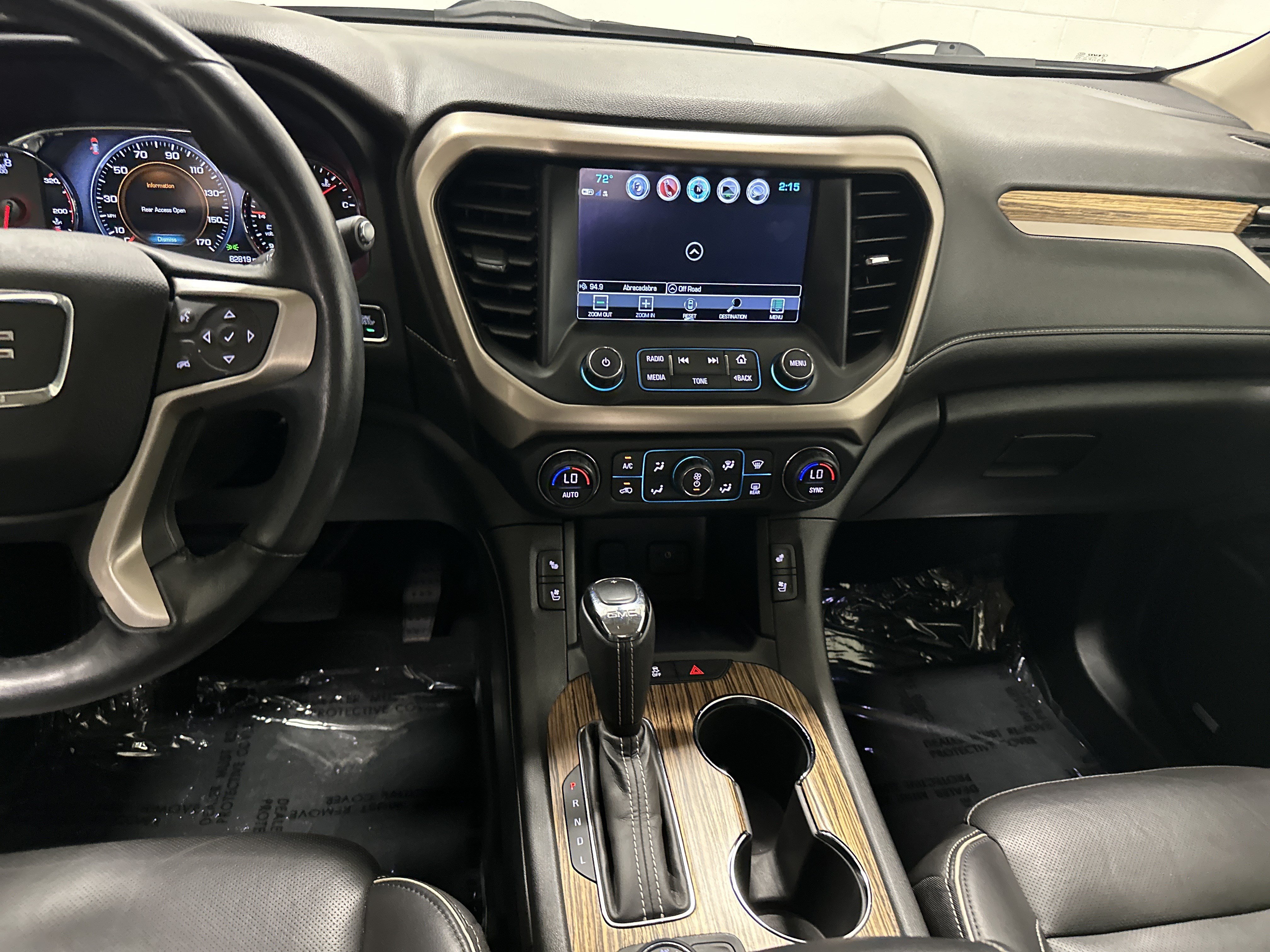 Used 2019 GMC Acadia Denali w/ Technology Package AWD/4WD image 30