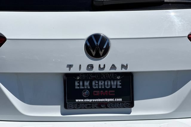Used 2024 Volkswagen Tiguan SE AWD/4WD image 49