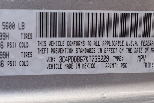 Used 2019 Dodge Journey SE w/ Premium Group image 14