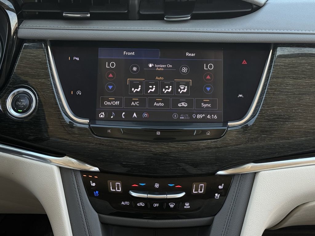 Used 2020 Cadillac XT6 Premium Luxury FWD image 17