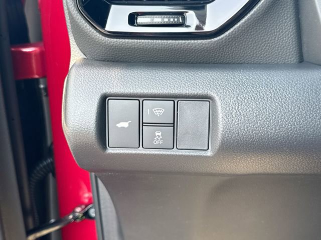 Used 2025 Honda Pilot Black Edition image 28