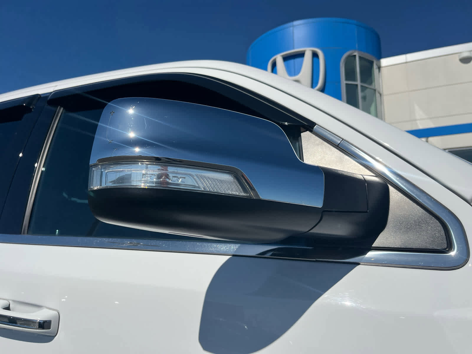 Used 2021 RAM 1500 Limited AWD/4WD image 21