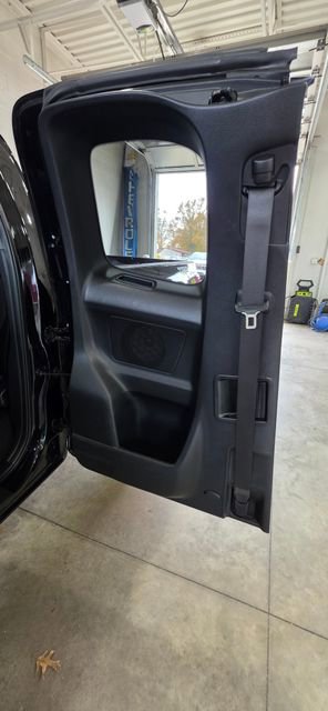 Used 2017 Toyota Tacoma TRD Sport image 23