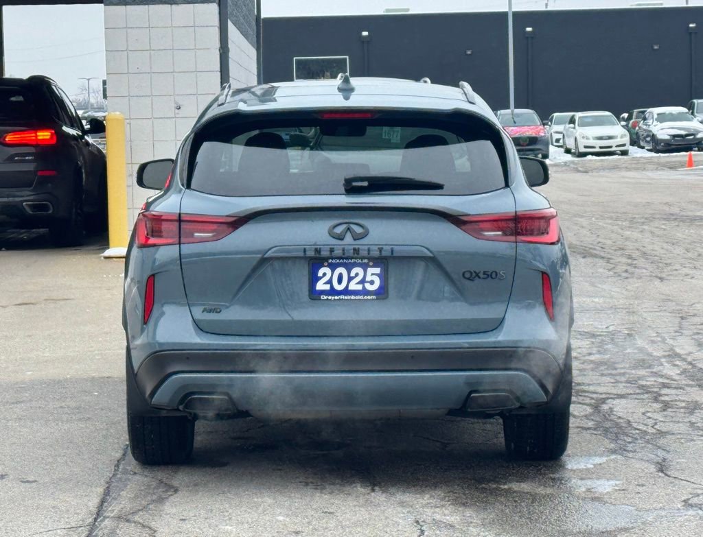 Used 2025 INFINITI QX50 Sport image 6