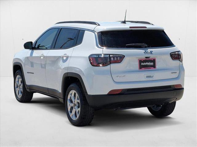 New 2025 Jeep Compass Latitude image 9