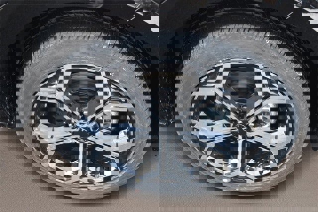 New 2025 Kia Niro EX Touring image 11