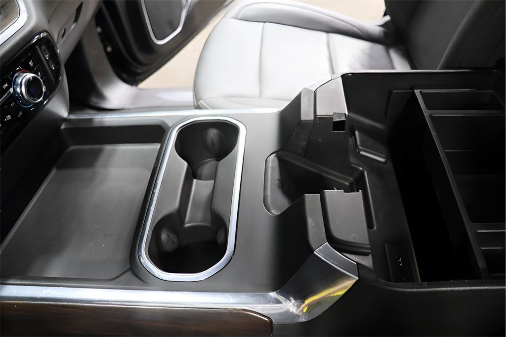 Used 2024 GMC Sierra 2500 SLT w/ SLT Convenience Package image 18