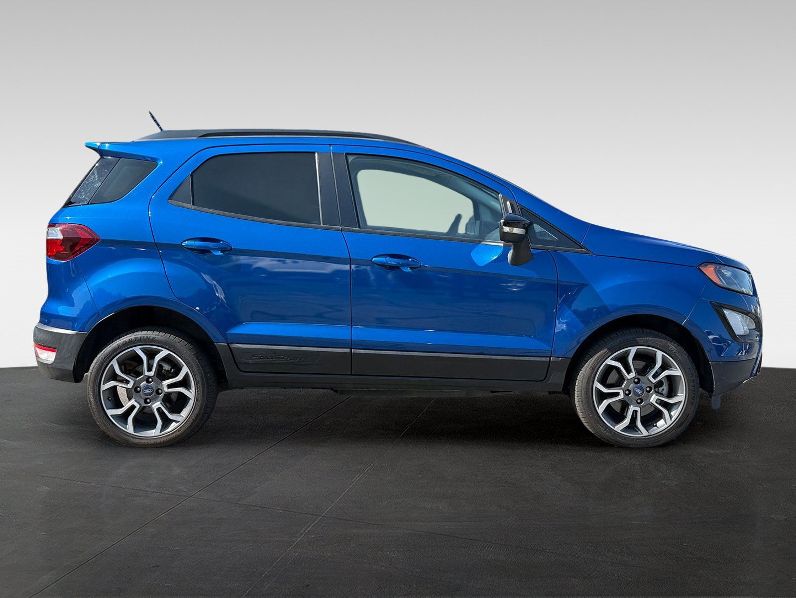 Used 2020 Ford EcoSport SES w/ Interior Protection Package AWD/4WD image 4