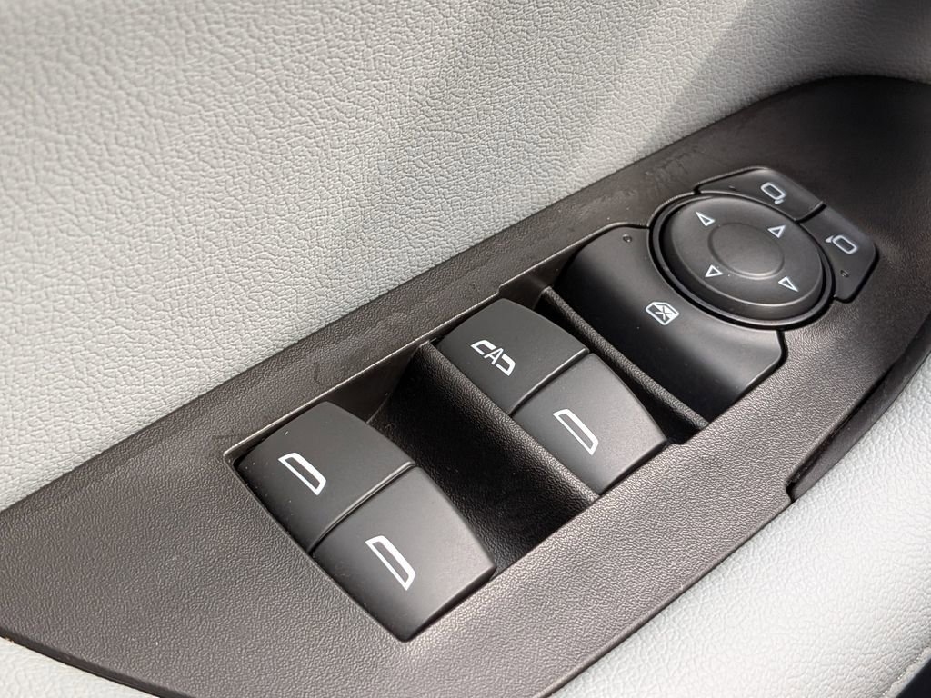 Used 2022 Chevrolet Blazer LT w/ Sound & Technology Package image 24