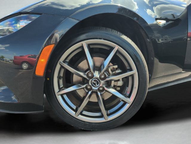 Used 2021 MAZDA MX-5 Miata RF Grand Touring RWD image 38