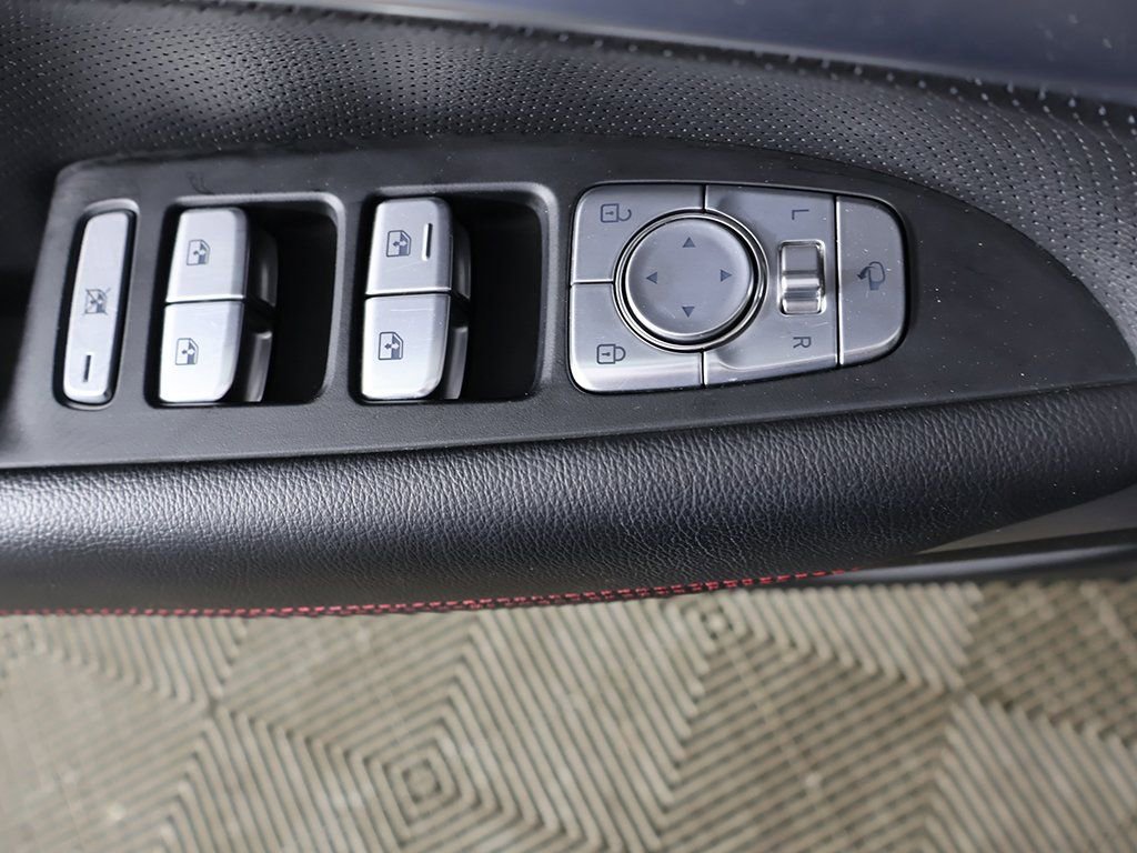 Used 2023 Genesis G70 3.3T w/ Sport Advanced Package image 38