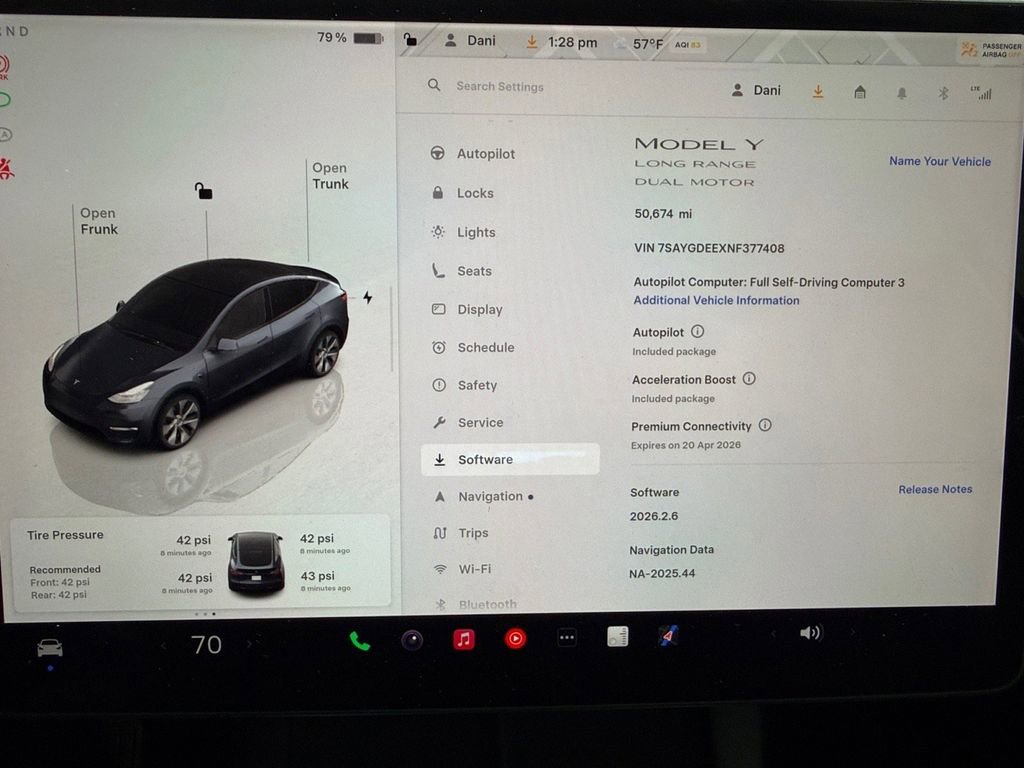 Used 2022 Tesla Model Y Long Range image 45