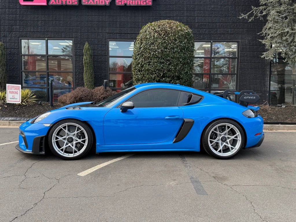 Used 2025 Porsche 718 Cayman GT4 RS w/ Weissach Package image 9