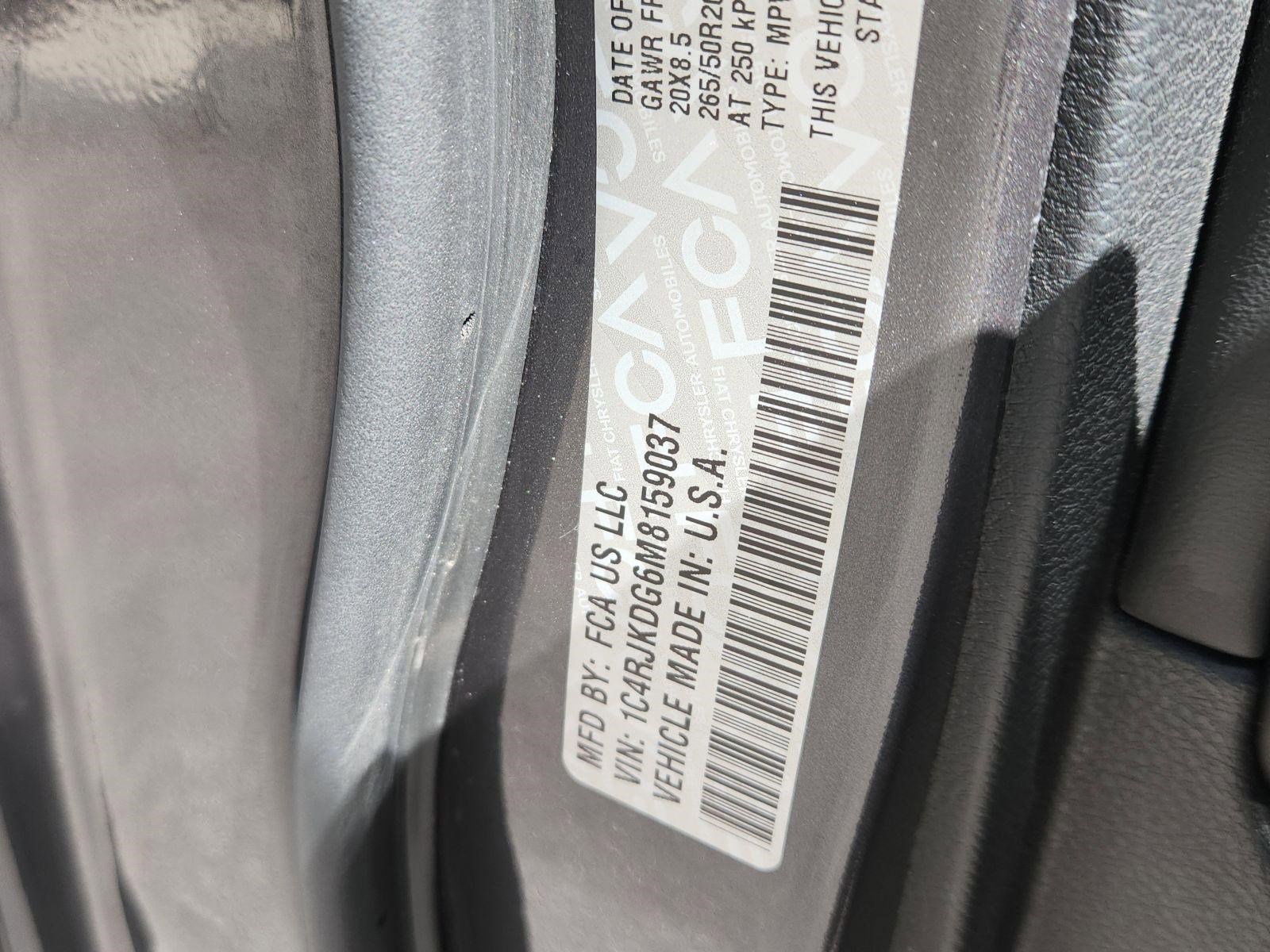 Used 2021 Jeep Grand Cherokee L Overland w/ Luxury Tech Group IV AWD/4WD image 18