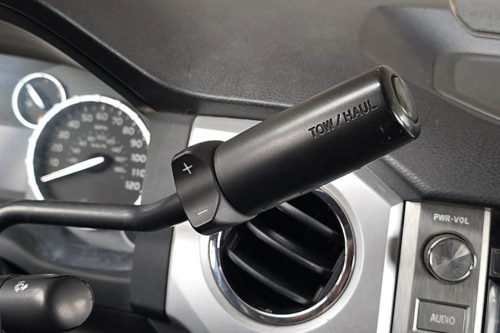Used 2014 Toyota Tundra SR5 AWD/4WD image 19