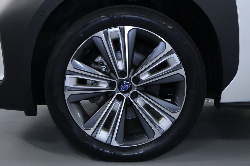 Used 2023 Subaru Solterra AWD image 34