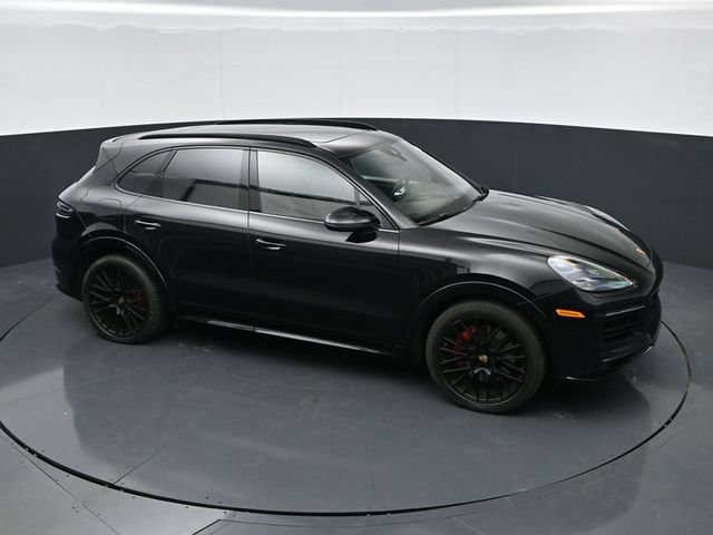 Used 2023 Porsche Cayenne GTS AWD/4WD image 28