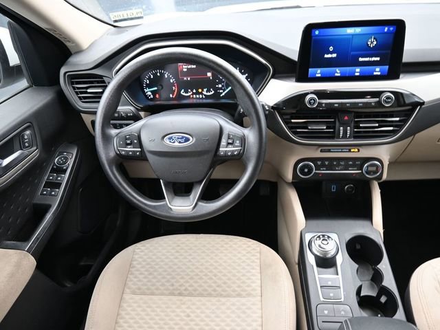 Used 2020 Ford Escape SE image 26