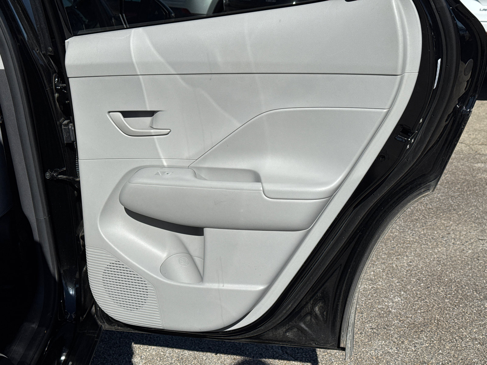 Used 2025 Hyundai Kona SEL image 16