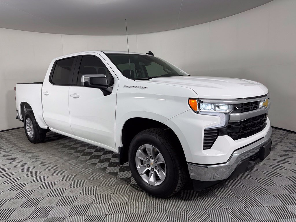 Used 2026 Chevrolet Silverado 1500 LT RWD image 4
