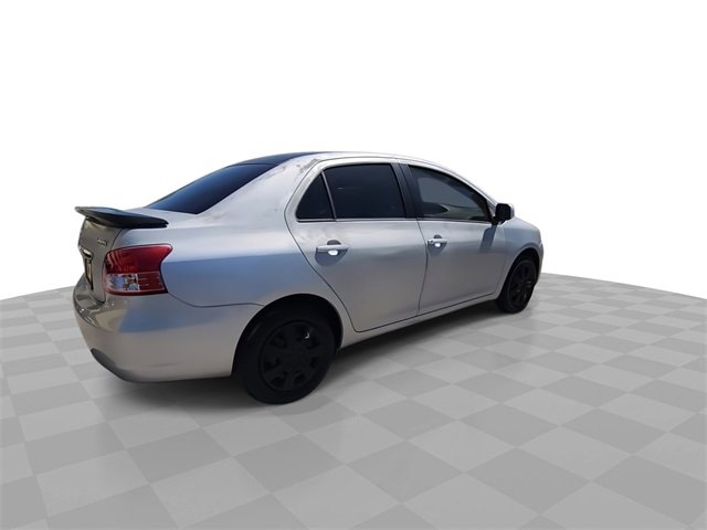 Used 2012 Toyota Yaris Sedan image 8