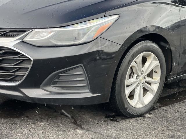 Used 2019 Chevrolet Cruze LT w/ LT Fleet Convenience Package image 9