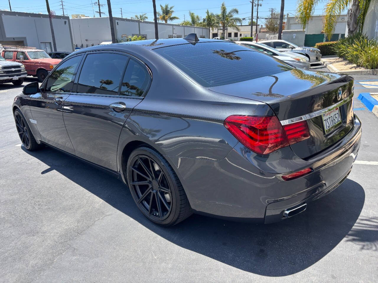 Used 2013 BMW 740Li RWD image 3