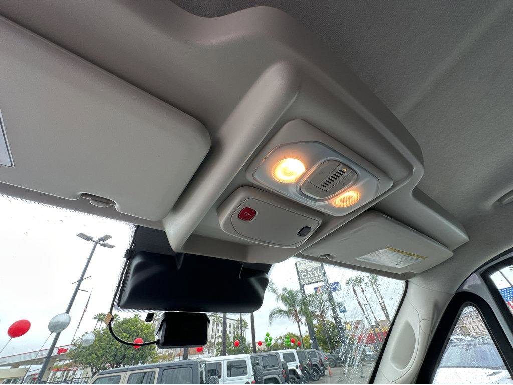 Used 2023 RAM ProMaster 3500 w/ Convenience Group image 25