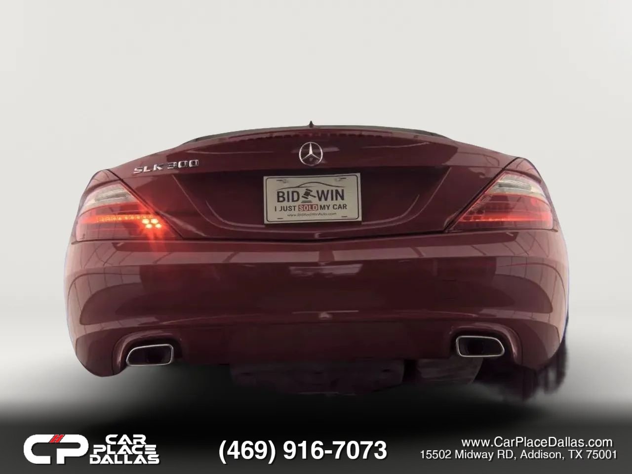 Used 2016 Mercedes-Benz SLK 300 w/ Premium 1 Package image 5
