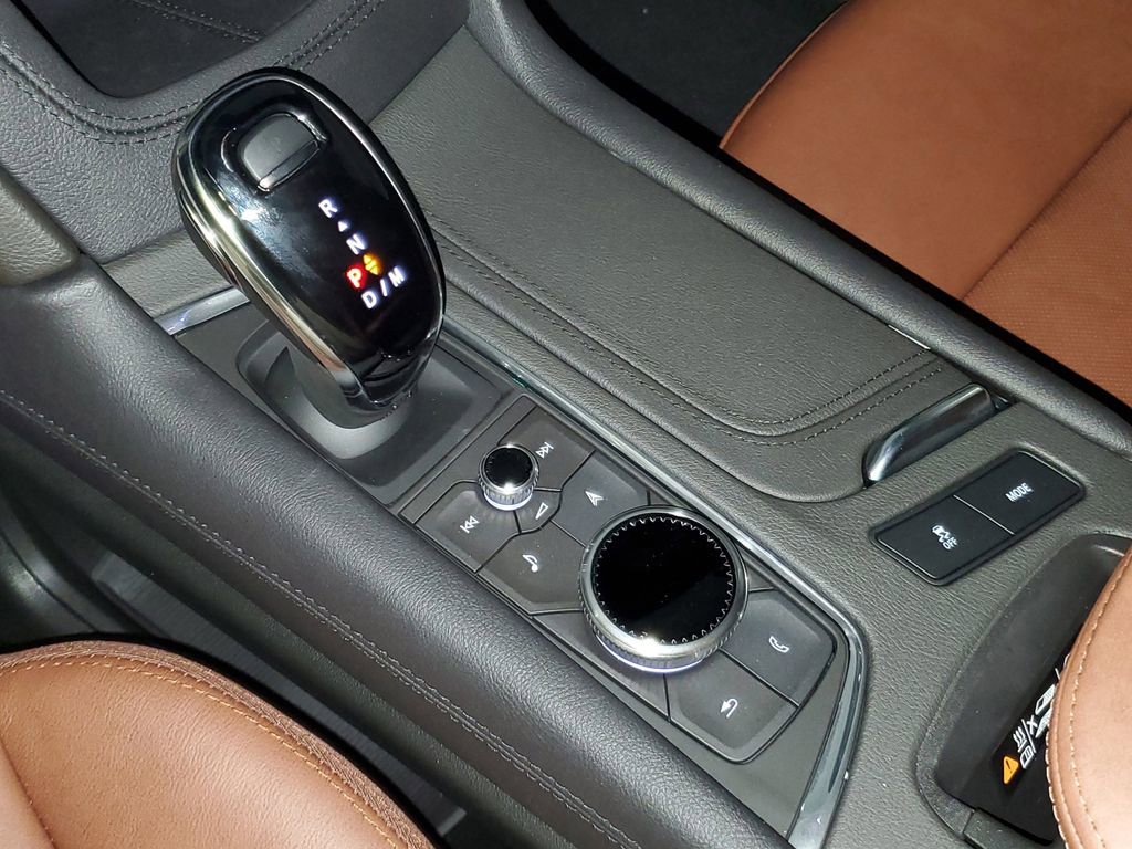 New 2026 Cadillac XT5 Premium Luxury w/ Driver Assist Package FWD image 24