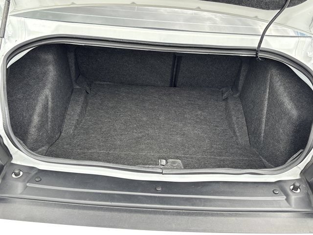 Used 2021 Dodge Challenger R/T Scat Pack RWD image 7