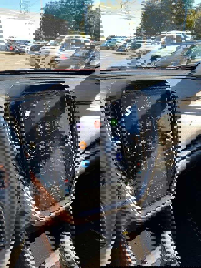 New 2025 Subaru Crosstrek 2.5i Limited w/ Popular Package #3A image 16